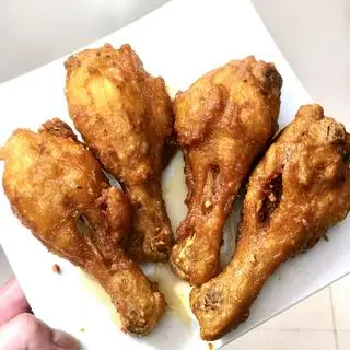 Hình ảnh Đùi tỏi gà rang muối - 2 cái