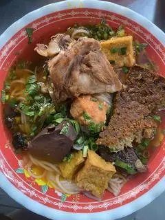 Hình ảnh Bún riêu đầy đủ - xương