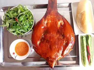 Hình ảnh Vịt quay da giòn 