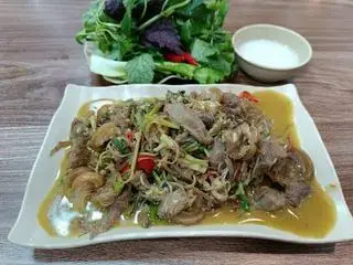 Hình ảnh dê xào riềng mẻ