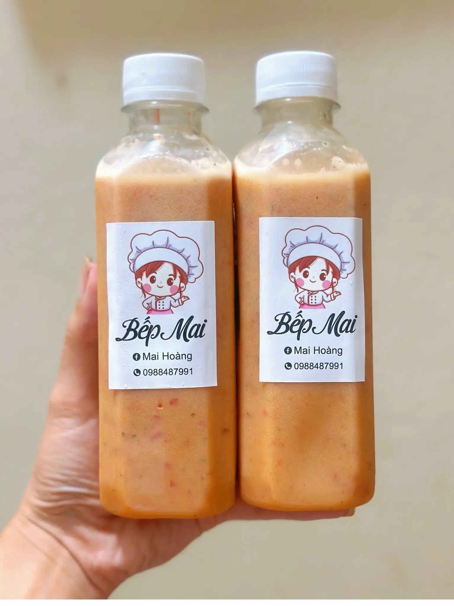 Hình ảnh Sốt chấm đỏ chai 330ml