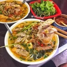Hình ảnh bún ốc giò tai