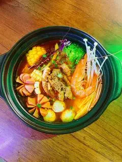 Hình ảnh Mỳ cay hải sản