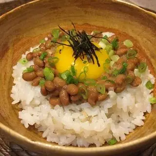 Hình ảnh cơm trộn natto