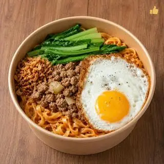 Hình ảnh Mì Trộn Trứng Thịt Bằm