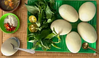 Hình ảnh Hột vịt lộn