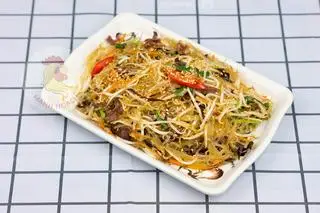 Hình ảnh Miến xào lòng mề