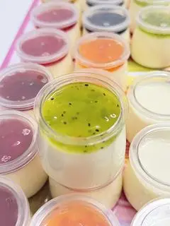 Hình ảnh combo 5 hủ sữa chua mứt trái cây