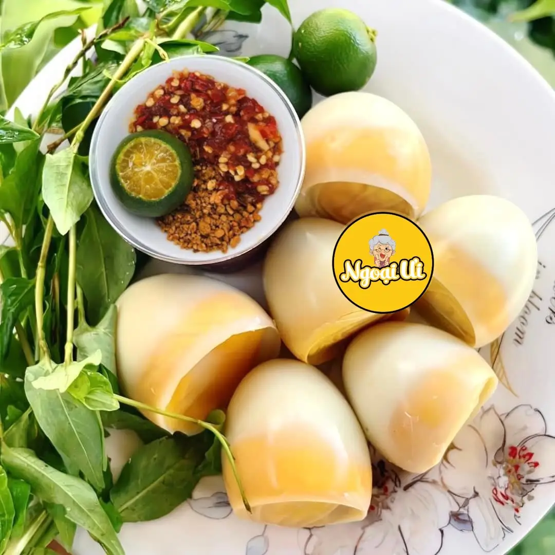 Hình ảnh Trứng Chấm Muối Tắc Sa Tế Không BT (Hủ Lớn-8 trái tắc)