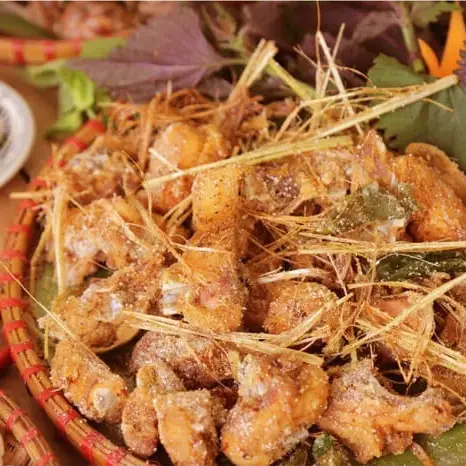 Hình ảnh Gà rang muối nửa con