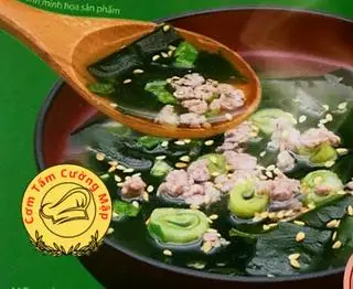 Hình ảnh Canh rong biển thịt bò