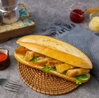 Hình ảnh Bánh mì Gà nướng mật ong
