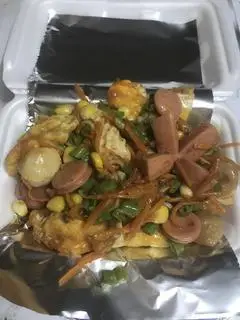 Hình ảnh Mì trộn thập cẩm nhiều topping