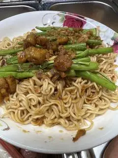 Hình ảnh Vắt mì indomie thêm