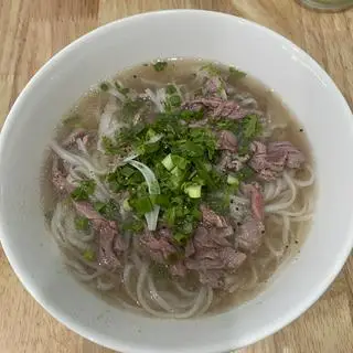 Hình ảnh Phở tái bằm em bé