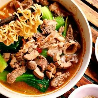 Hình ảnh Mỳ chua cay bò cật