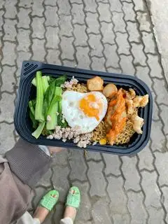 Hình ảnh Mì trộn trứng - mandu