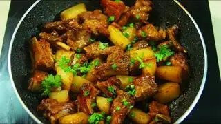 Hình ảnh Cơm sườn kho củ cải