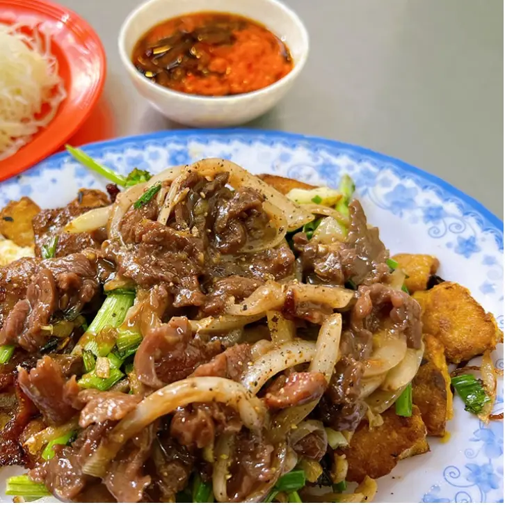 Hình ảnh Bột chiên 2 trứng BÒ XÀO