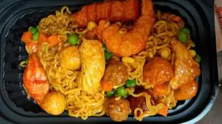 Hình ảnh Combo 2 suất mì trộn Indomie thập cẩm