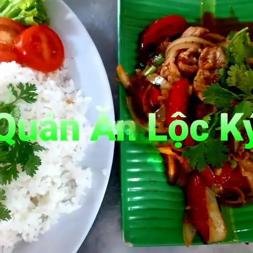 Hình ảnh Cơm trắng thịt heo sốt tiêu xanh