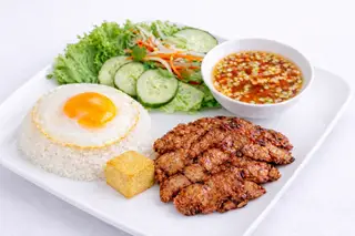 Hình ảnh Cơm thịt nướng mật ong mềm mọng nước 