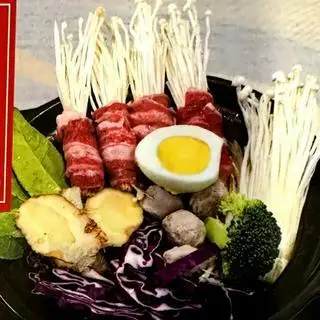 Hình ảnh Mì Kim Chi Bò Mỹ Trứng Nấm