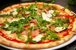 Hình ảnh pizza buffala