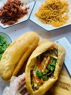 Hình ảnh Bánh mỳ thập cẩm