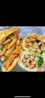 Hình ảnh Bánh mì chả cá - lớn