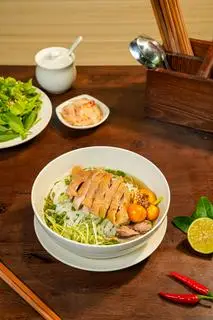 Hình ảnh Phở Gà Đặc Biệt