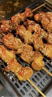 Hình ảnh Gà nướng xiên que