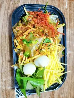 Hình ảnh Bánh Tráng Phơi Sương Trộn Sa Tế