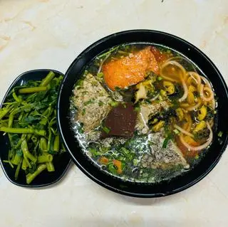 Hình ảnh Canh bún cua ốc