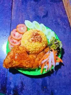 Hình ảnh Cơm Gà Sốt Chua Ngọt: Đùi Gà Góc Tư (big size khổng lồ)
