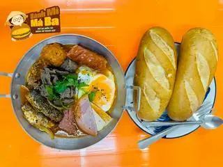 Hình ảnh Chảo chấm bánh mì thập cẩm