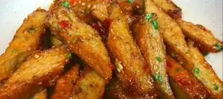 Hình ảnh Cơm Chả Cá Sốt Cà