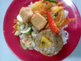 Hình ảnh Cơm chả nấm kho chay
