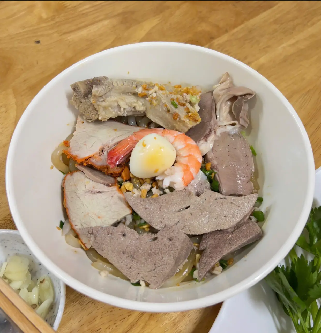 Hình ảnh Bánh canh thập cẩm sườn