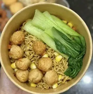 Hình ảnh Mì Trộn Cá Viên