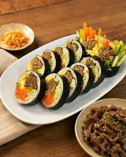 Hình ảnh Kimbap thịt bò
