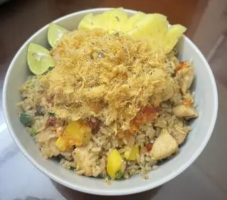 Hình ảnh Cơm rang Hawaii