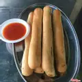 Hình ảnh Bánh mì que nướng giòn