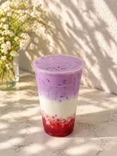Hình ảnh Khoai Môn Latte Dâu