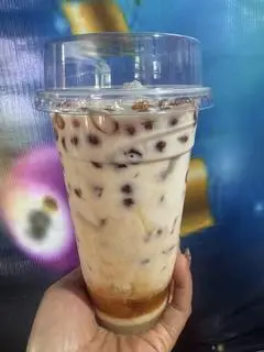 Hình ảnh Trà sữa trân châu đen giòn