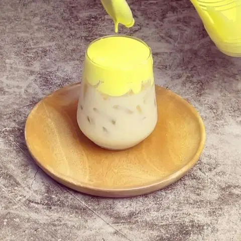 Hình ảnh Sơn trà kem trứng