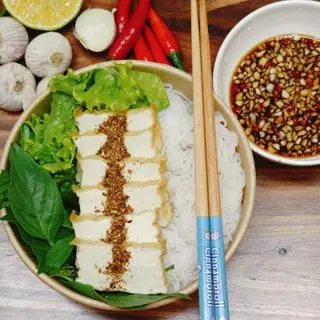 Hình ảnh Bún nước tương đậu hũ chiên
