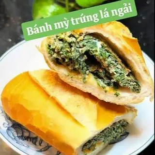 Hình ảnh Bánh Mỳ Trứng Lá Ngải PaTe