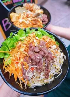Hình ảnh Mỳ trộn bò kim chi
