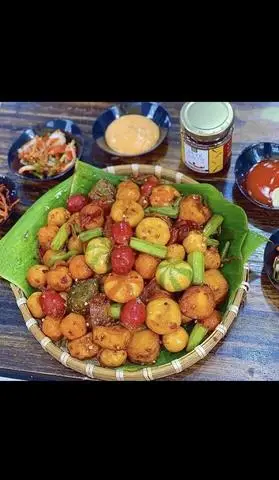 Hình ảnh Combo sốt bơ tỏi lớn phần lớn